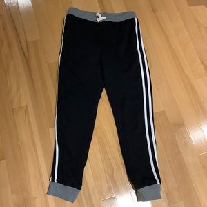 NWOT Boys Children’s Place Black Fleece Jogger Pants - size 14